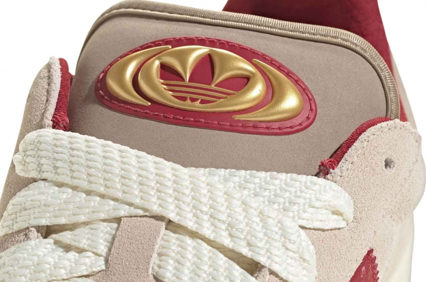 CAMPUS 00S YEAR OF THE SNAKE [JR0093]