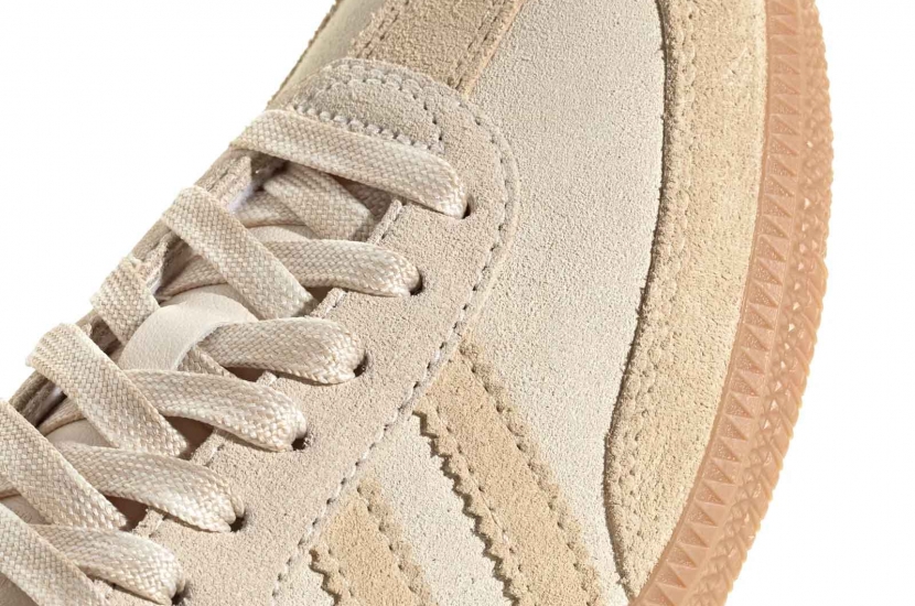  SAMBA OG SAND STRATA WONDER WHITE W [JR8873]