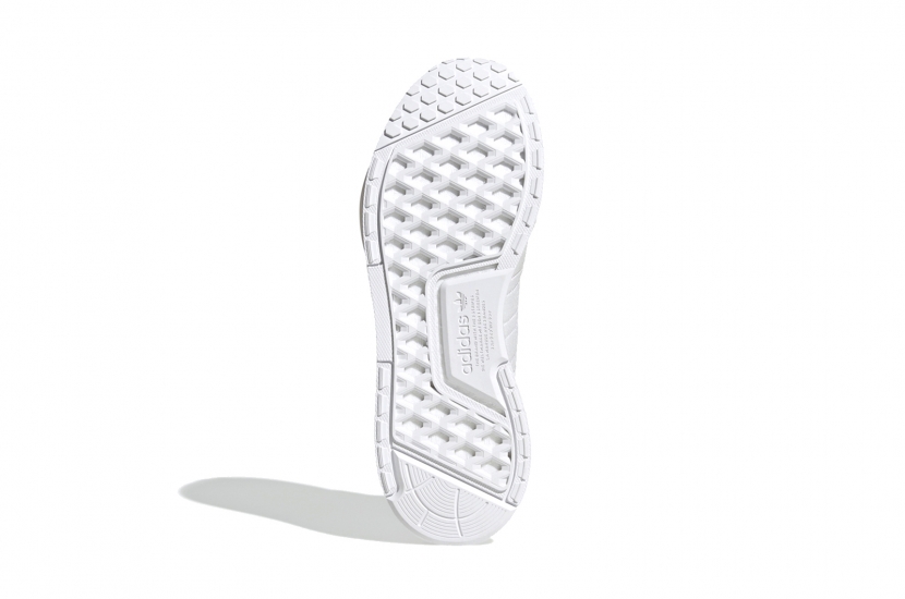 NMD R1 V3 WHITE [GZ2133]