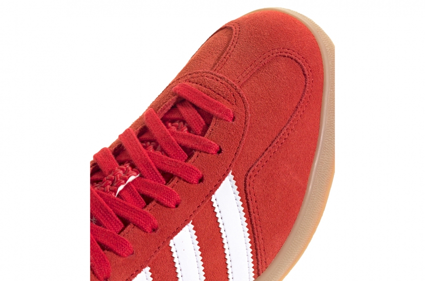 GAZELLE INDOOR BETTER SCARLET GUM [JI2063]