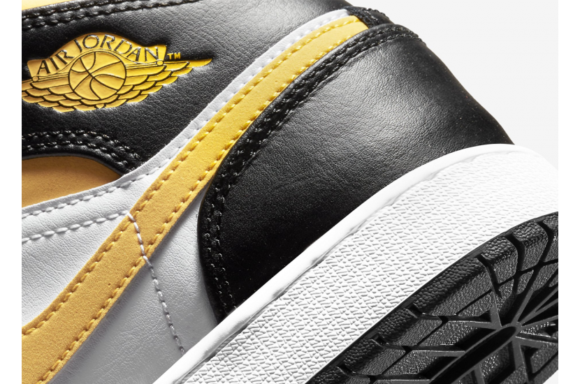 AIR JORDAN 1 MID GS WHITE POLLEN BLACK [554725-177]