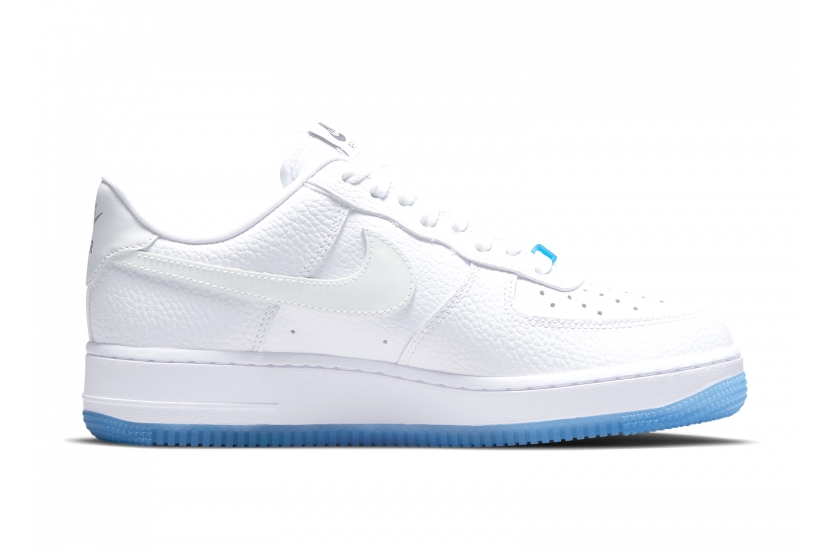 AIR FORCE 1 UV REACTIVE SWOOSH W [DA8301-101]