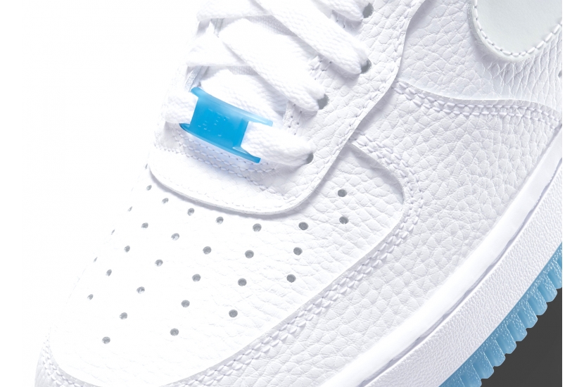 AIR FORCE 1 UV REACTIVE SWOOSH W [DA8301-101]