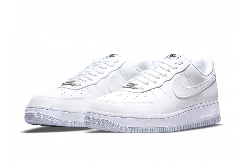 AIR FORCE 1 NEXT NATURE WHITE METALLIC GREY [DC9486-101]