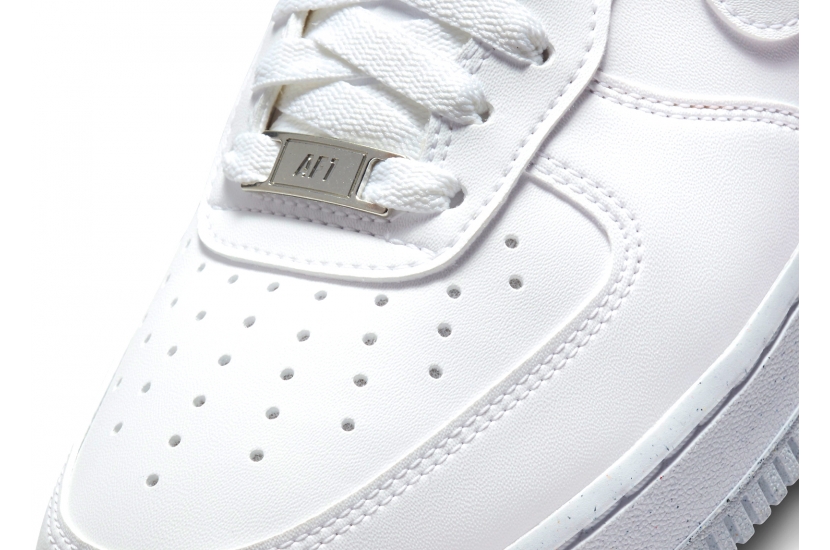 AIR FORCE 1 NEXT NATURE WHITE METALLIC GREY [DC9486-101]