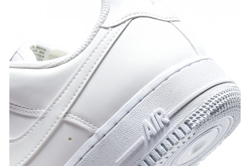 AIR FORCE 1 NEXT NATURE WHITE METALLIC GREY [DC9486-101]