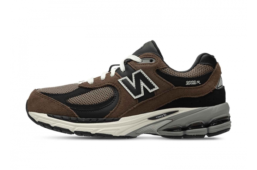 NEW BALANCE 2002R EMERGING BROWN [GC2002FM]