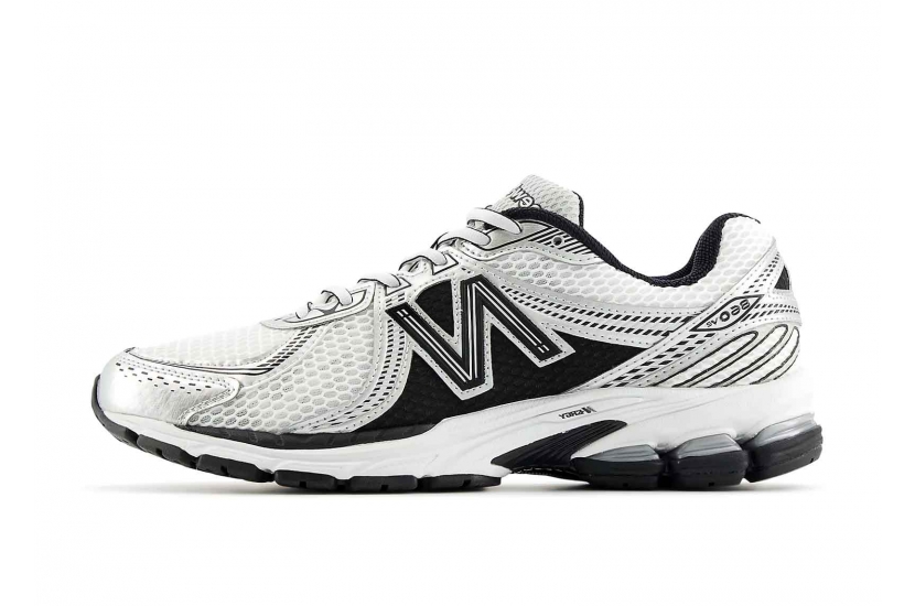 NEW BALANCE 860V2 BLACK WHITE SILVER [ML860XD]
