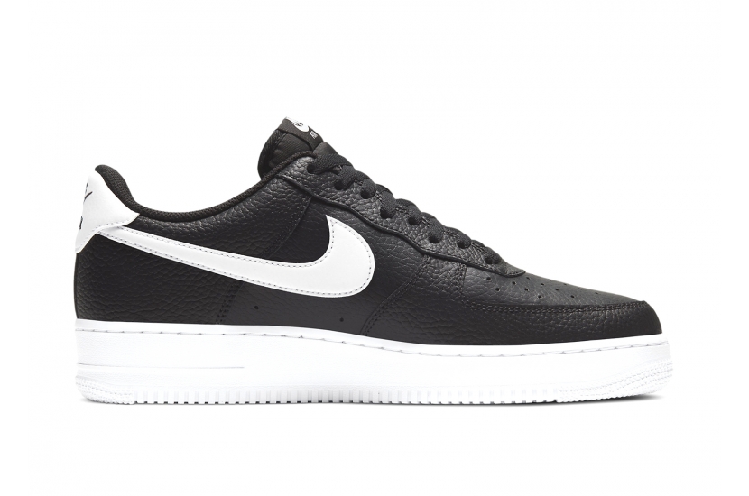 AIR FORCE 1 BLACK WHITE PEBBLED LEATHER [CT2302-002]