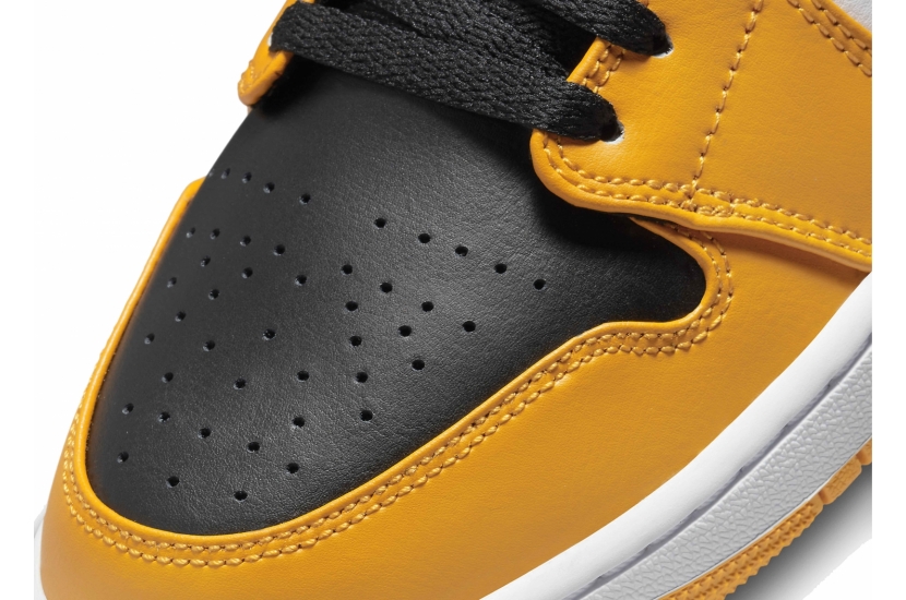 AIR JORDAN 1 MID TAXI [554724-701]