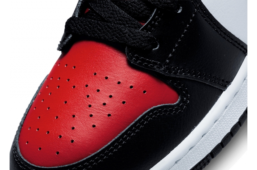 AIR JORDAN 1 MID BLACK FIRE RED GS [554725-079]