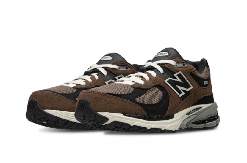 NEW BALANCE 2002R EMERGING BROWN [GC2002FM]