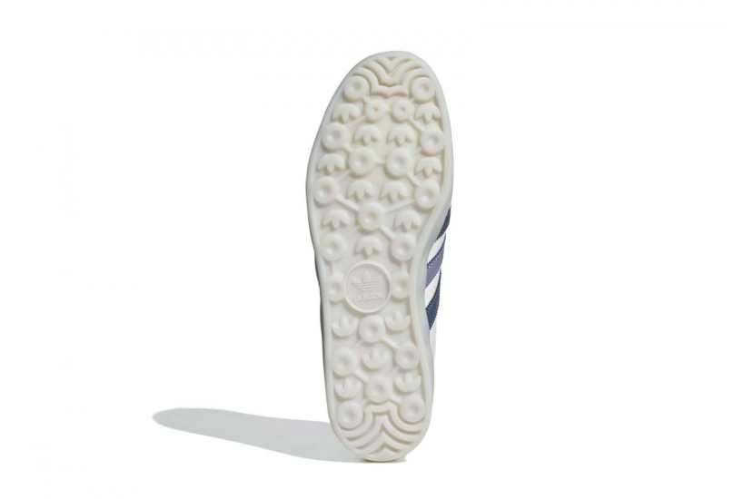 GAZELLE INDOOR WHITE NAVY [IG1643]