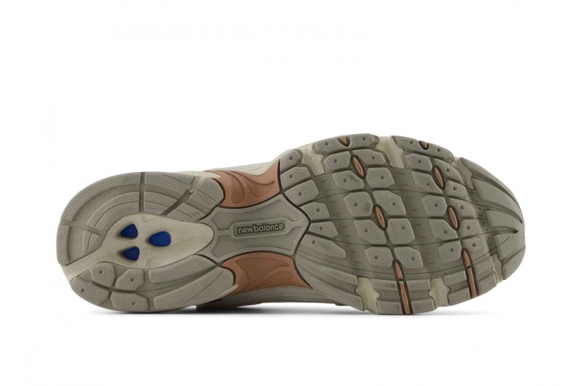 NEW BALANCE 530 TIMBERWOLF LINEN LANDSLIDE [U530SMA]