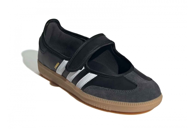 SAMBA JANE BLACK WHITE GUM [JQ6445]