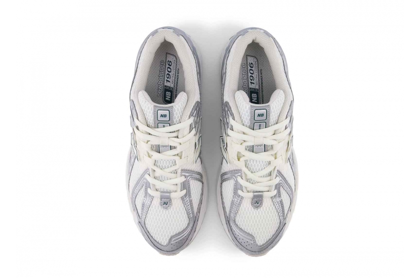 NEW BALANCE 1906R SILVER METALLIC SEA SALT [M1906REE]