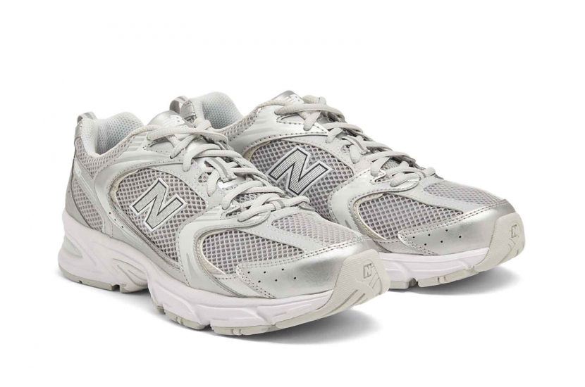 NEW BALANCE 530 MOONBEAM SILVER METALLIC [MR530RS]