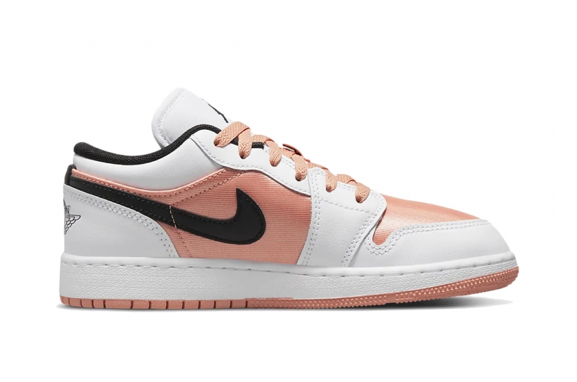 AIR JORDAN 1 LOW WHITE LIGHT MADDER ROOT (GS) [DM8960-801]