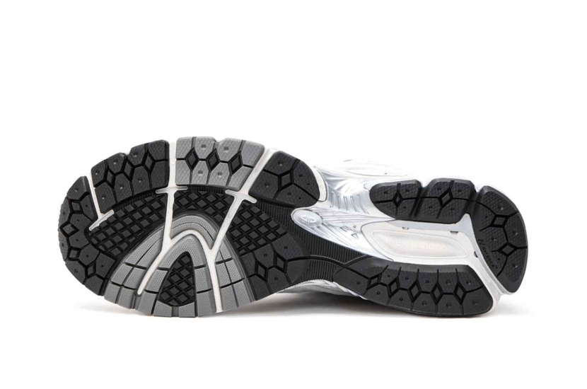 NEW BALANCE 2002R GREY [ML2002R0]