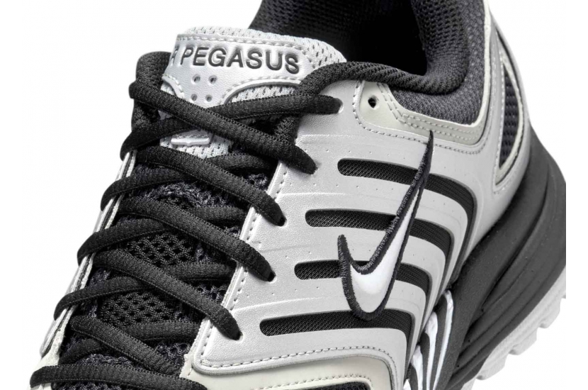 NIKE AIR PEG 2K5 BLACK METALLIC SILVER [HQ5403-001]