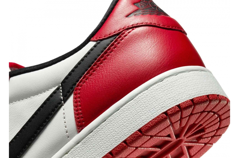 AIR JORDAN 1 RETRO LOW OG CHICAGO [HQ6998-600]