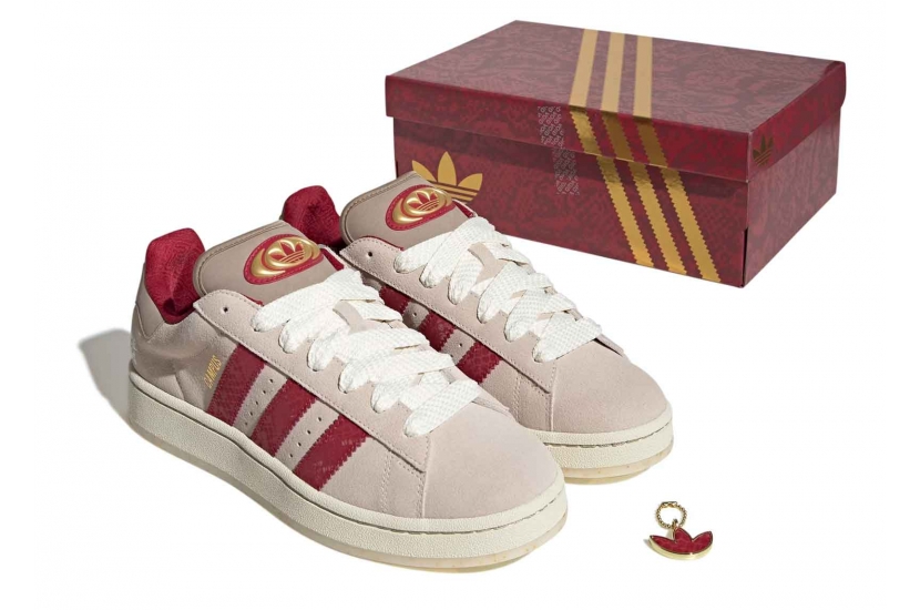 CAMPUS 00S YEAR OF THE SNAKE [JR0093]