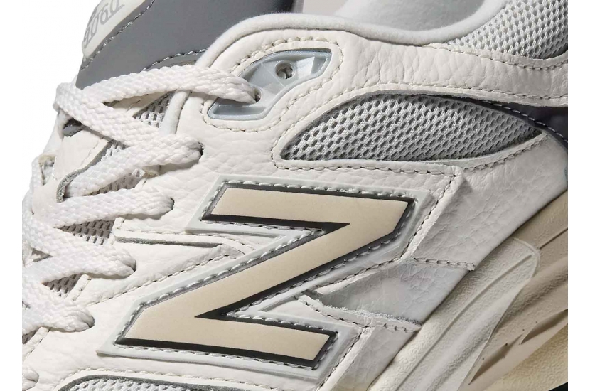 NEW BALANCE 9060 SEA SALT CASTLEROCK [U9060AGA]