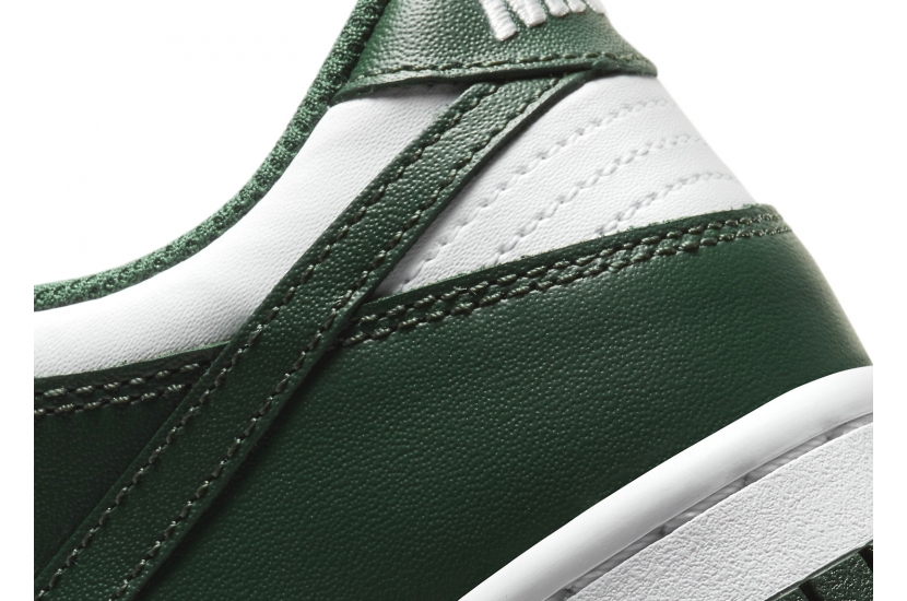 DUNK LOW MICHIGAN STATE [CW1590-102]