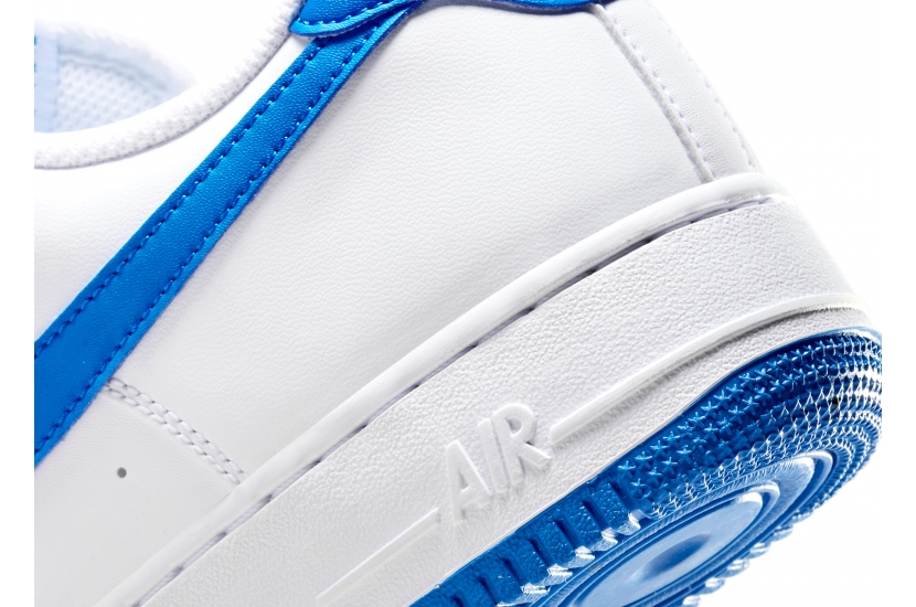 AIR FORCE 1 LOW '07 WHITE PHOTO BLUE [FJ4146-103]