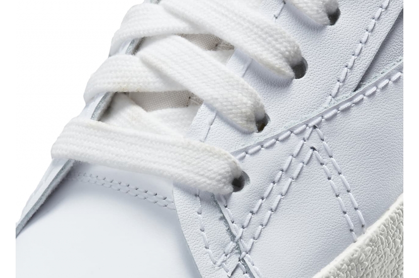 BLAZER LOW JUMBO WHITE OLD ROYAL [DQ8768-100]