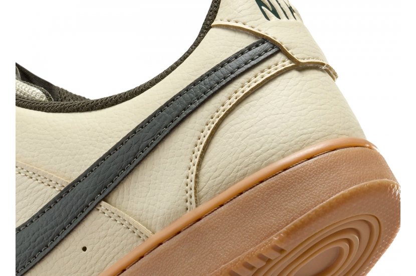 COURT VISION LOW COURT VISION LO LIGHT KHAKI GREEN GUM [HV4506-200]