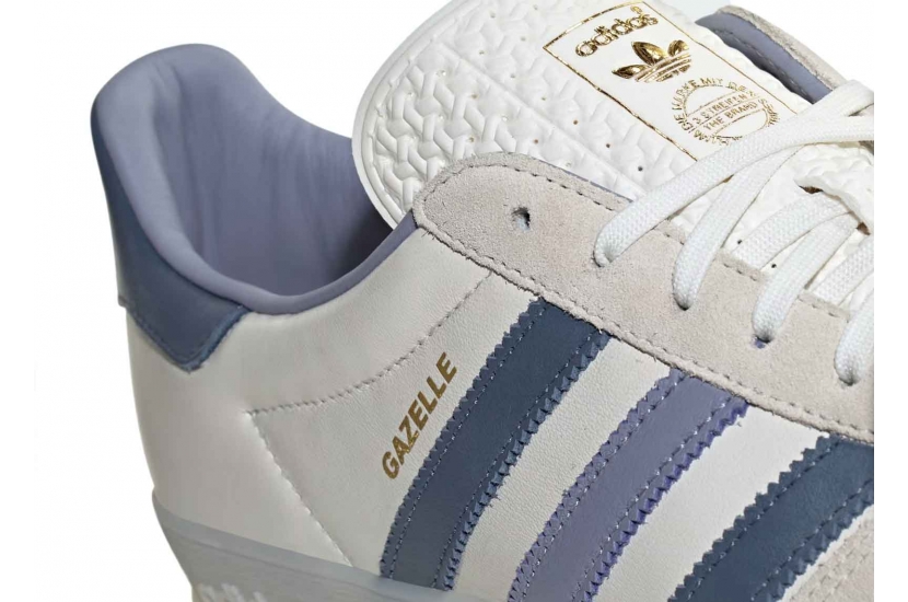 GAZELLE INDOOR WHITE NAVY [IG1643]