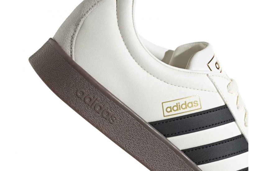 VL COURT CLASSIC CREAM WHITE CORE BLACK GUM [JI0497]