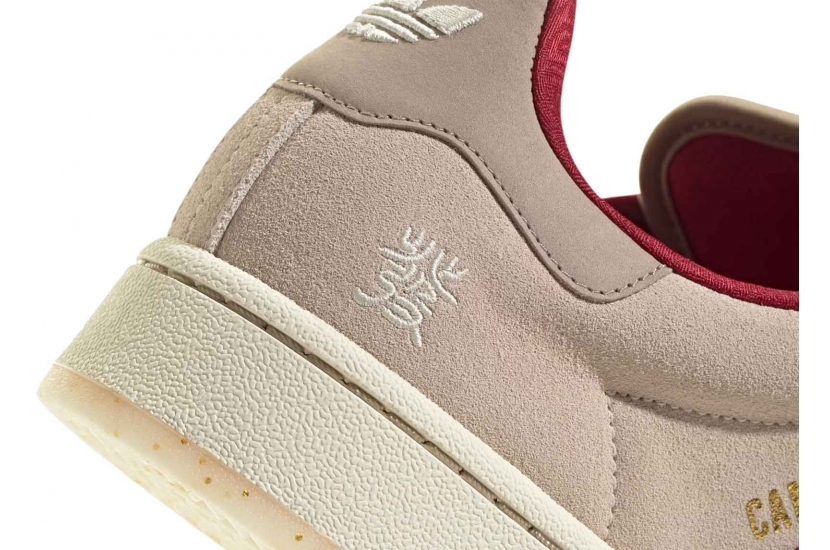 CAMPUS 00S YEAR OF THE SNAKE [JR0093]