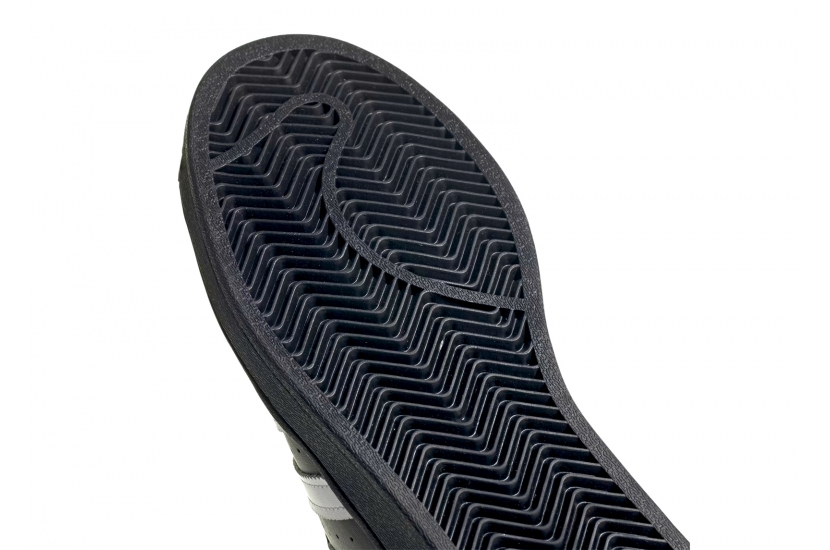 SUPERSTAR ‘CORE BLACK WHITE’ [EG4959]