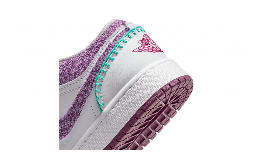 AIR JORDAN 1 LOW WHITE LIGHT BORDEUAX (GS) [DM9037-100]